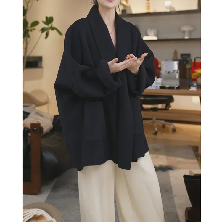 张七七100%绵羊毛系带中短款大衣女款2025新款宽松版极简外套