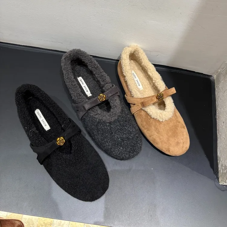 法式复古毛呢玛丽珍单鞋女2025年秋冬新款加绒保暖棉鞋平底毛毛鞋