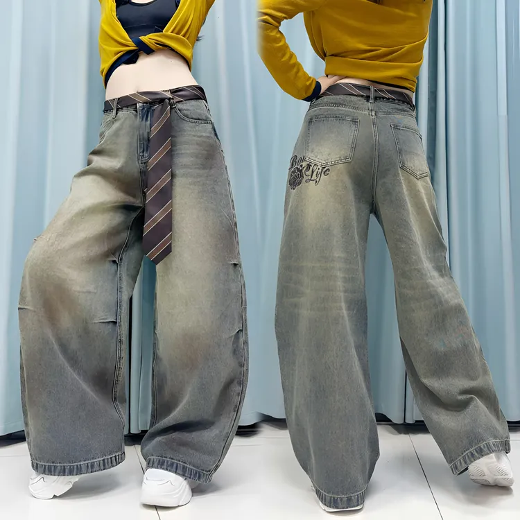 爆款街舞潮牌复古辣妹【8080#刺绣牛仔裤送皮带+领带】