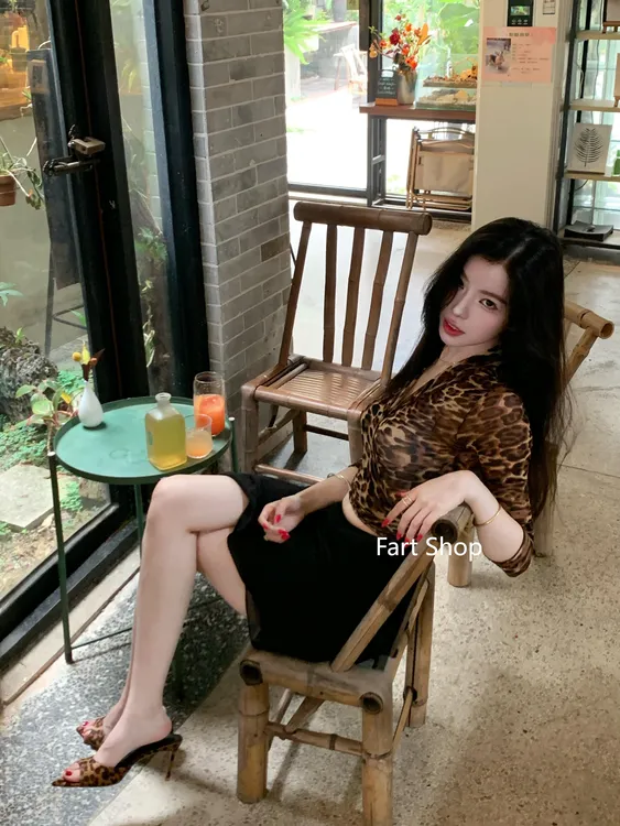 【FartShop】经典轻熟风气质性感异形轻薄长袖上衣女豹纹上衣