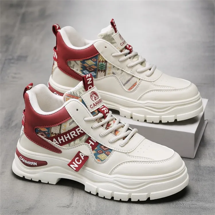 SHEDIAN/设典男鞋2026新款春季舒适潮流保暖百搭工装时尚马丁靴商品图