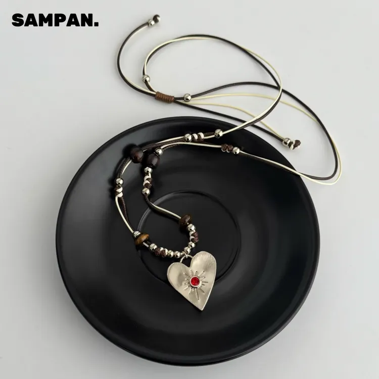 SAMPAN小众设计百搭复古爱心吊坠项链轻奢高级感毛衣链配饰可调节