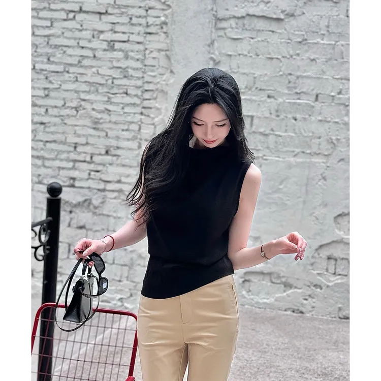 菠萝宝宝yuna【禧可】醋酸反做女士抽绳无袖上衣YF7