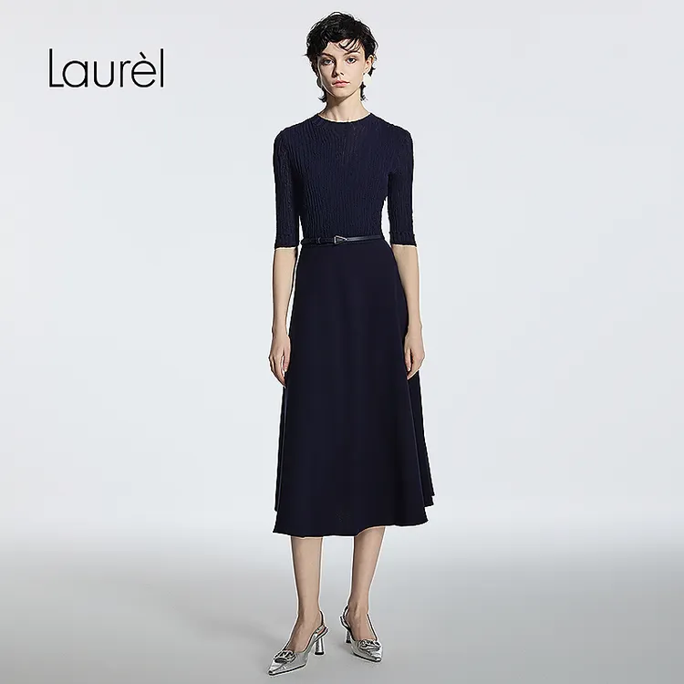 Laurel劳芮25秋新款法式浪漫针织连衣裙女LWD366Y10200