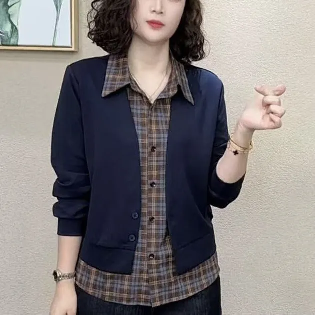 秋新款长袖假两件上衣拼接格子翻领衬衫妈妈显瘦洋气打底衫外穿