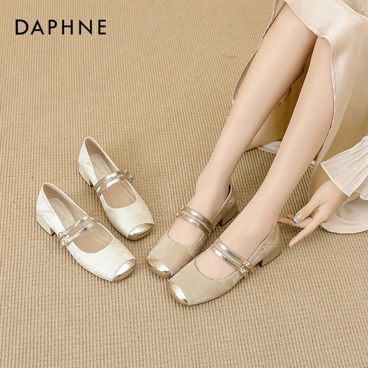 达芙妮方头新款法式新中式浅口单鞋软底女圆头明星同款百搭鞋子