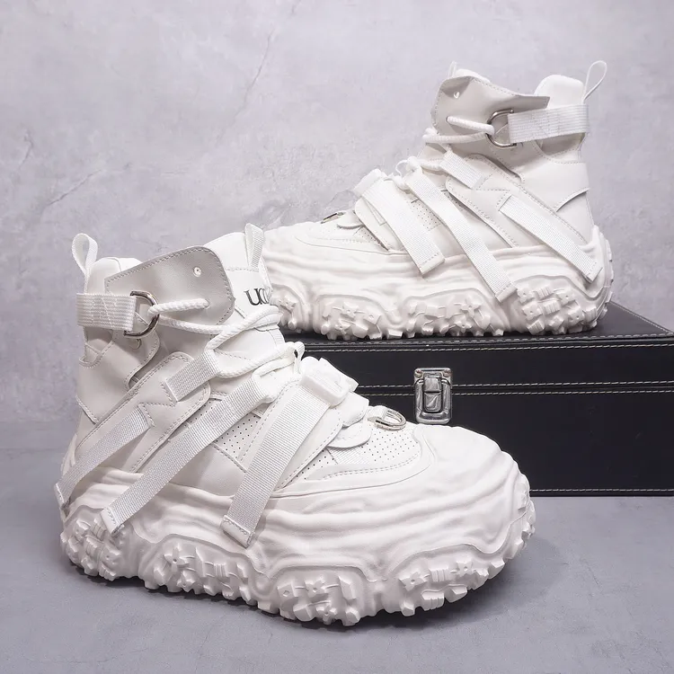 高帮马丁靴男鞋2025秋冬新款厚底短靴小众原创休闲户外工装靴子男