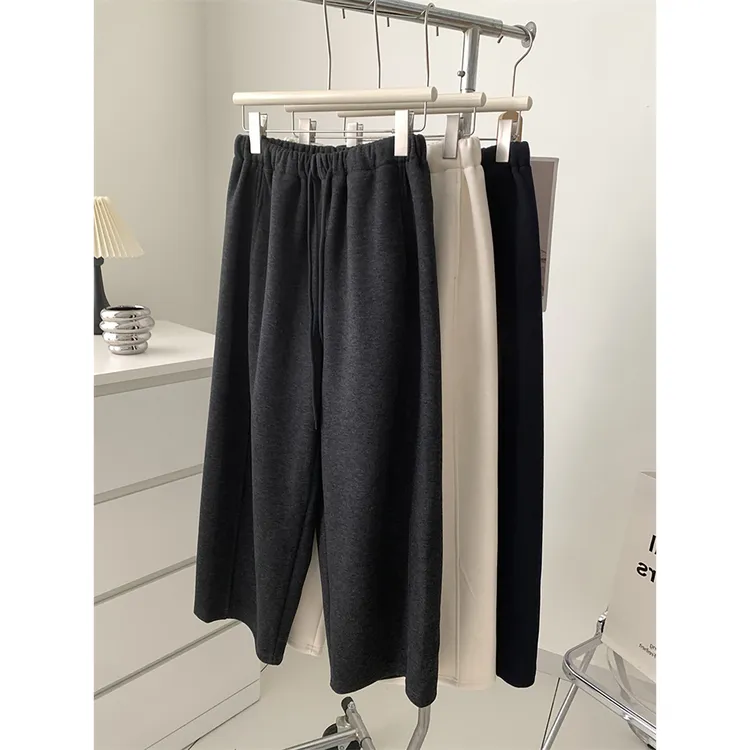 胖妹妹240斤大码宽松休闲加厚直筒裤女秋冬季保暖九分阔腿奶奶裤
