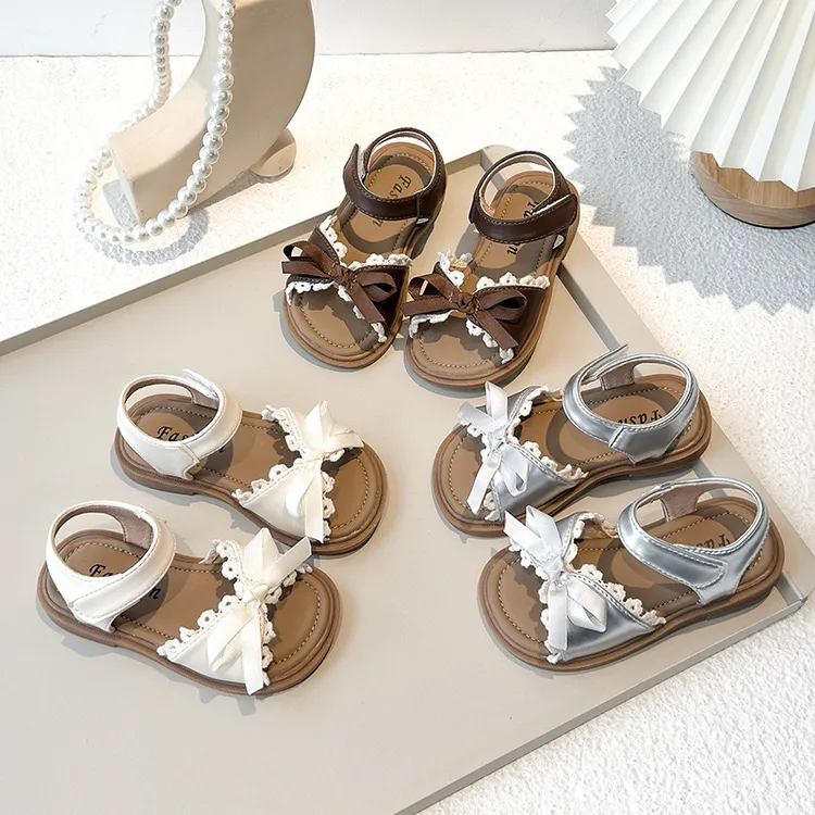 ins凉鞋2025年春夏季新款韩版女童结蕾丝花边平底公主鞋