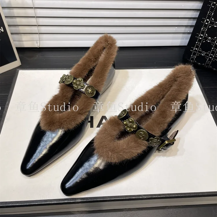 尖头毛毛鞋女秋冬外穿2025新款豹纹内增高加绒玛丽珍单鞋豆豆棉鞋