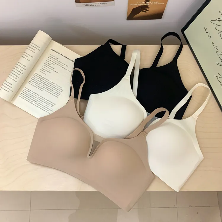 法式无痕內衣小胸聚拢显大调整型舒适无钢圈防下垂收副乳女士文胸