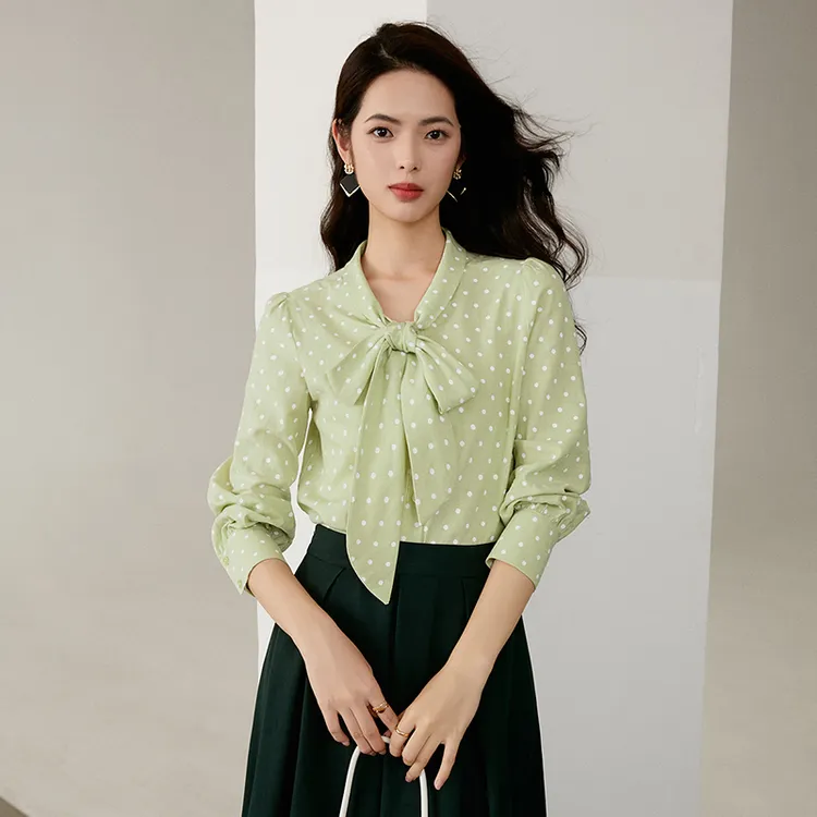 【专享】2025春衬衣波点系带衬衫女24120442