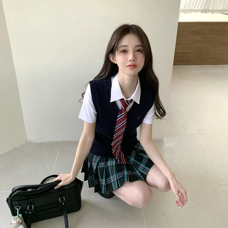 东京岁时记jk原创设计霓虹少女显瘦格裙百搭日系纯棉马甲背心套装