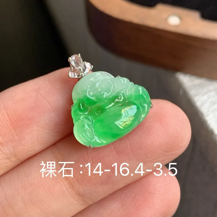 阳绿佛公吊坠A 1110天然缅A翡翠 18k金镶嵌裸石尺寸14-16.4-3.5mm