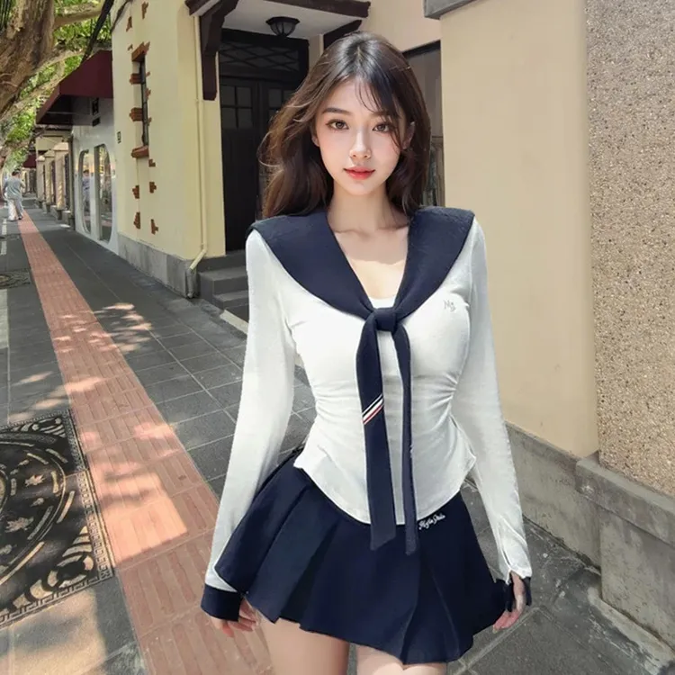 【海派学院】辣妹秋季基础修身t恤坎肩两件套原创设计小众辣妹穿搭