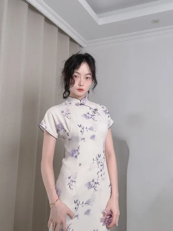 【紫玉生烟】新中式清新淡雅设计感旗袍别致贝壳扣日常（衣长约118）