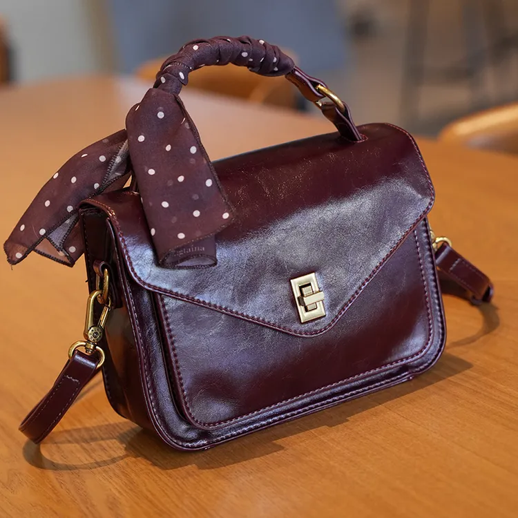 ins2025新款牛皮女包潮流时尚通勤质感小方包手提单肩外出斜挎包