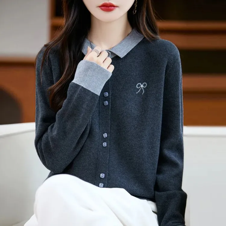 品牌正品秋冬季新款刺绣羊毛针织开衫假两件长袖时尚洋气翻领百搭