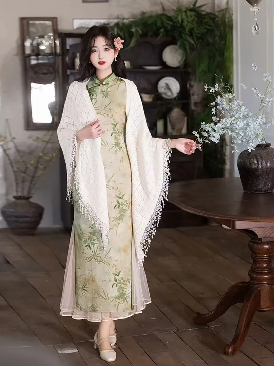 中式复古花边流苏披肩旗袍古风三角优雅气质外披百搭仙女
