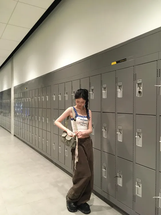 纯欲风辣妹性感字母印花蕾丝吊带背心上衣美式复古宽松阔腿裤长裤