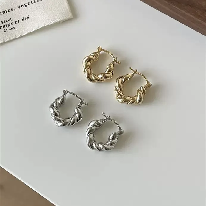 铜合金耳饰 女ins风麻花日韩耳环日常百搭通勤耳钉