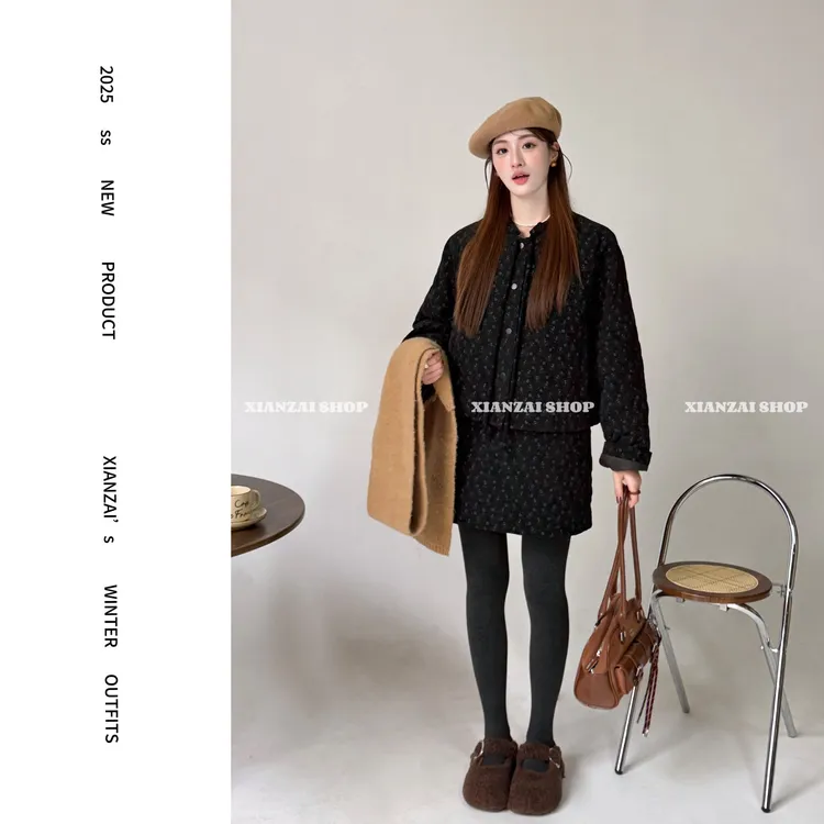 XIANZAI【碎花少女】冬季新款减龄菱格蝴蝶结羽绒外套短裙两件套装