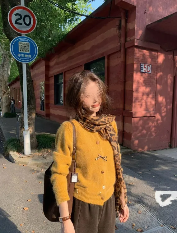 胖mm秋冬女装蝴蝶结不规则纽扣针织开衫慵懒风显瘦上衣外套#2551