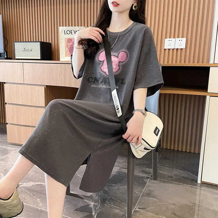 下摆开叉长款连衣裙女夏季韩版时尚宽松大码亮闪闪设计感T恤裙ins