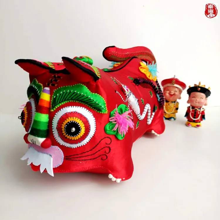 传统手工刺绣五毒布老虎婴幼宝宝满月百天周岁送礼收藏工艺品玩偶