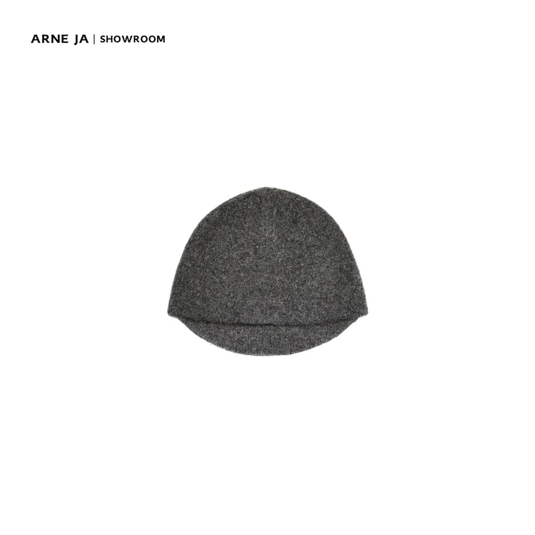 ARNE JA｜“新复古主义”双层针织别致帽檐强缩羊毛流浪帽