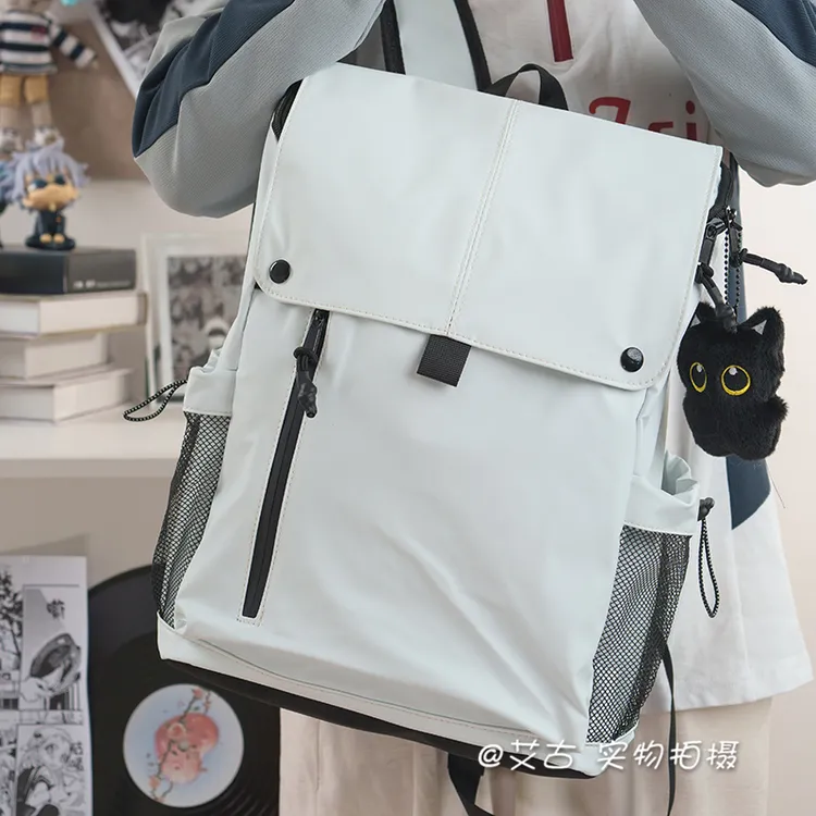 纯色大容量双肩包大学生外出书包户外百搭旅行登山包耐用电脑背包