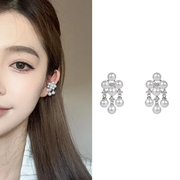 oushipei/欧诗佩 铜合金合成锆石耳饰 法式轻奢优雅珍珠流苏耳夹