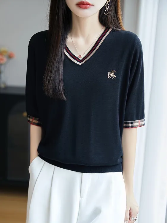 莱赛尔天丝v领拼色刺绣短袖T恤女宽松薄款气质百搭针织上衣