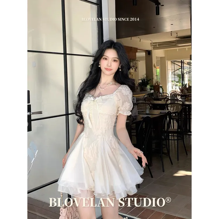 Blovelan白茶与风 纯欲白月光气质剪花蓬蓬网纱拼接连衣裙公主裙