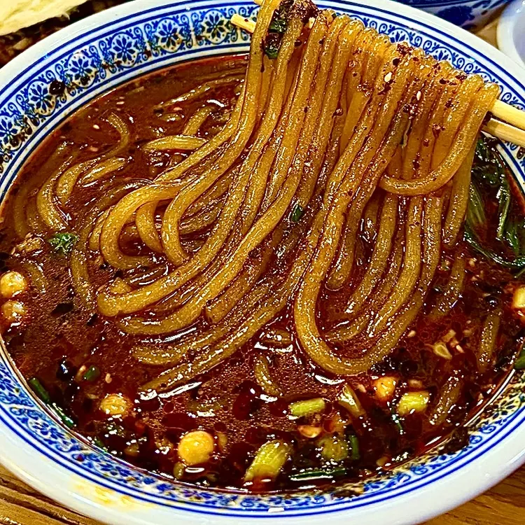 【买一箱送一箱】重庆酸辣粉正宗非油炸速食宵夜酸辣宽粉非油炸泡面