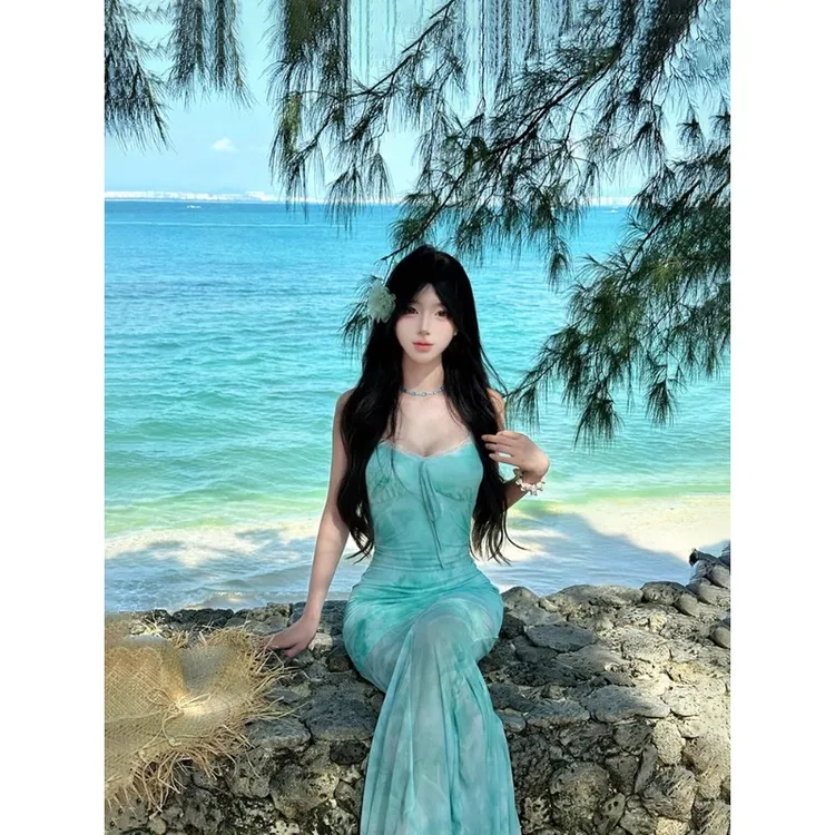 浅绿色印花网纱吊带连衣裙女夏季海边度假纯欲风性感鱼尾包臀长裙