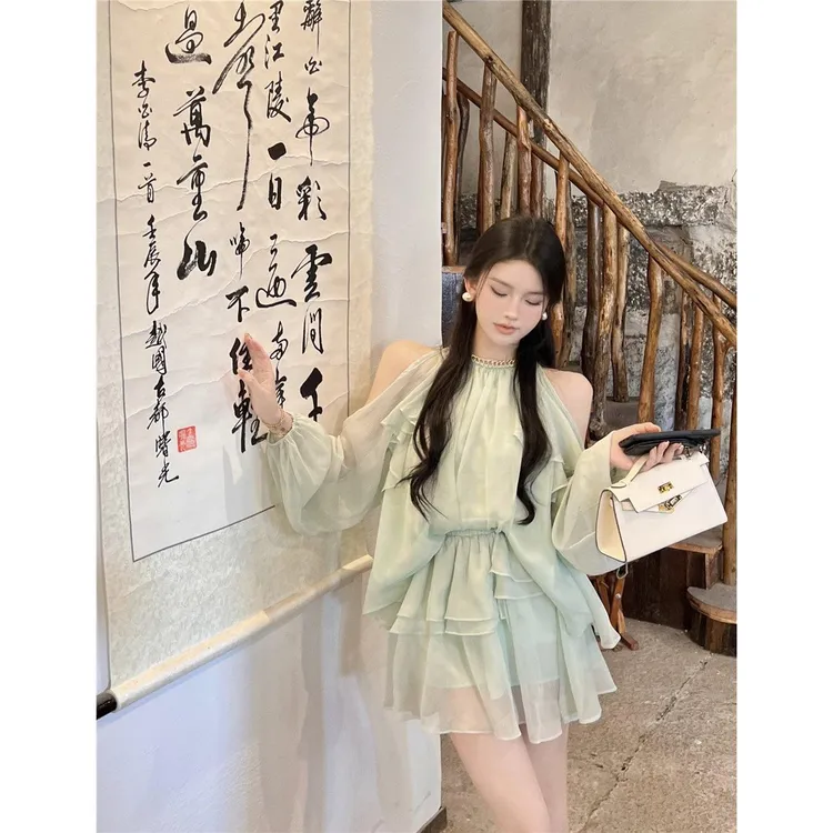 禅意清冷感穿搭气质露肩长袖雪纺衬衫女春季套装蛋糕半身裙两件套