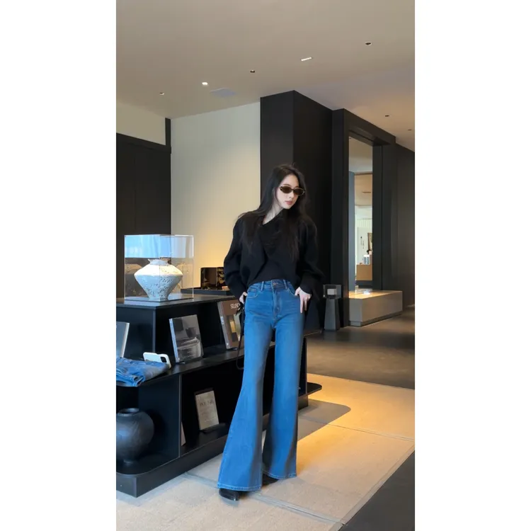 DAQING/秋冬加绒四面弹中高腰显腿长微喇牛仔裤女筒喇裤