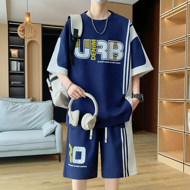 夏季休闲运动套装男2025新款夏季青少年宽松短袖T恤短裤套装