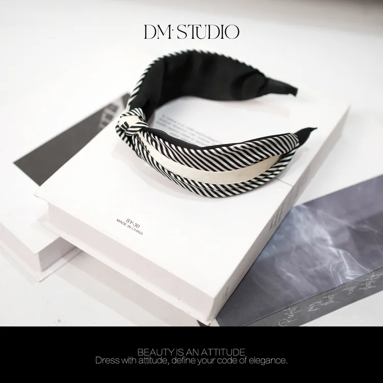 DEDM•STUDIO/温婉风气质甜美百搭精致感条纹发箍发饰(54781)