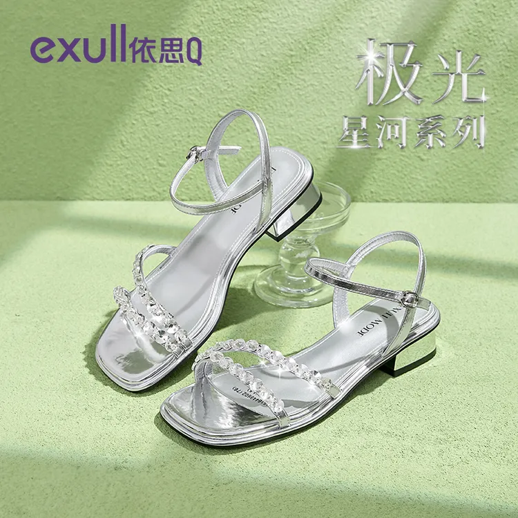 依思q一字带银色凉鞋女款2025新款夏季法式气质仙女粗跟高跟鞋女