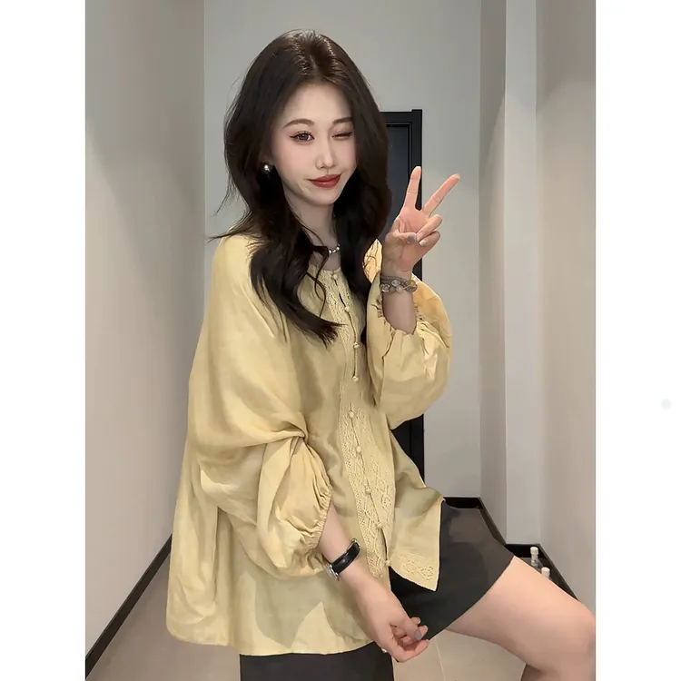 法式复古圆领黄色衬衫女款2025新款爆款洋气宽松衬衣气质百搭上衣