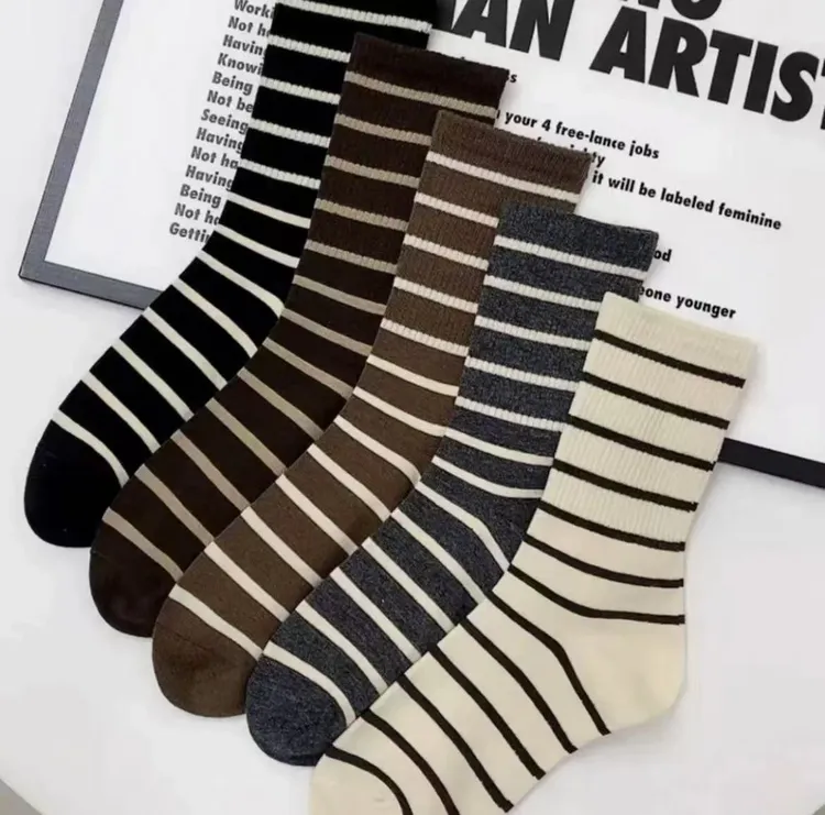 2025秋冬新款百搭潮流条纹运动堆堆袜ins休闲韩版学院风复古女袜