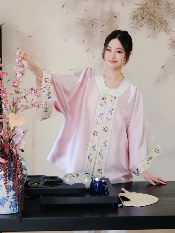 JINYISONG｜"如棠"新中式中开重工盘金刺绣外套粉色