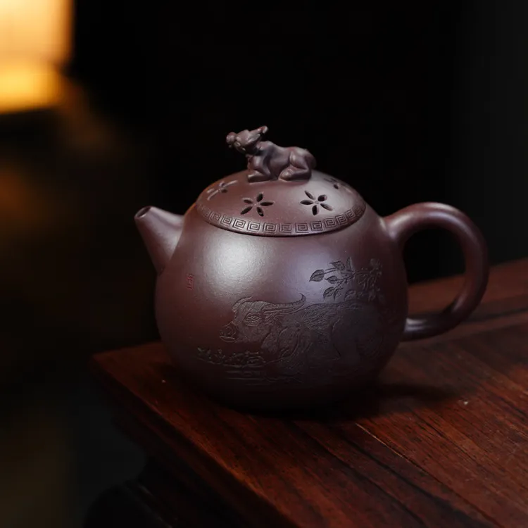 高工重器推荐！ 【壶名】势不可挡 【泥料】佳品紫泥 【容量】380cc