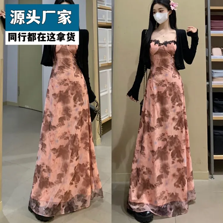 梵乐芬大码春夏新款时尚百搭气质辣妹收腰显瘦碎花吊带连衣裙开衫