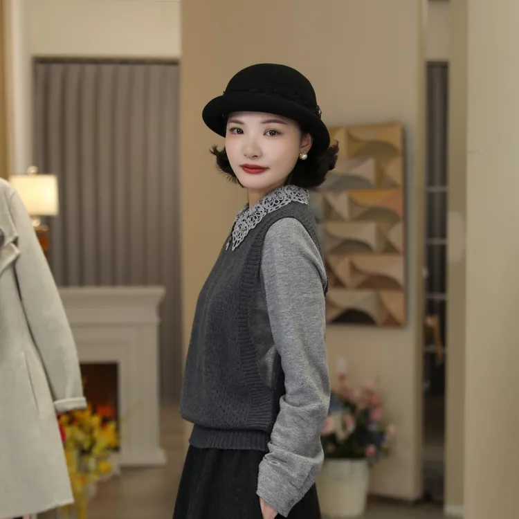 百搭针织镂空马甲背心女037-9808