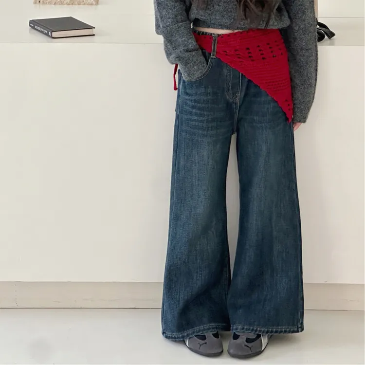 冬装女童加绒牛仔裤超软弹力儿童直筒裤中大童一体绒微喇裤小个子