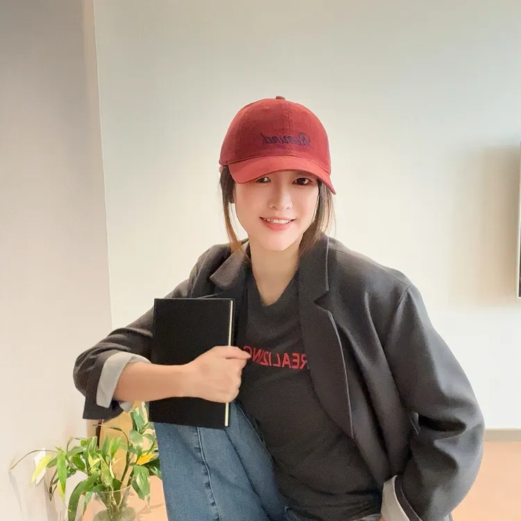 韩系字母显脸小遮阳帽水洗太阳帽软顶圆润防晒帽户外休闲运动帽