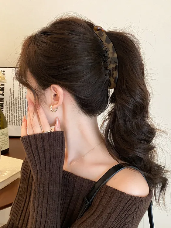 复古豹纹香蕉夹女生2025新款小众设计后脑勺盘发发夹气质头饰发饰